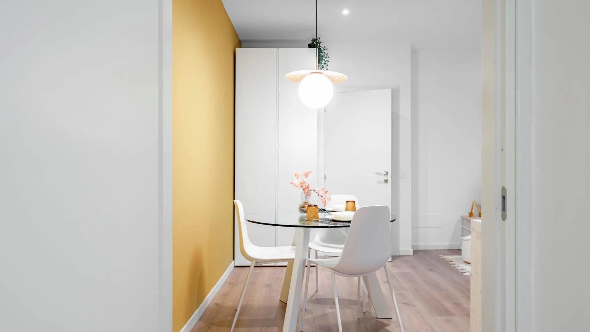 Cascina Conicchio - Metro Station - By Host4U Apartment Brescia