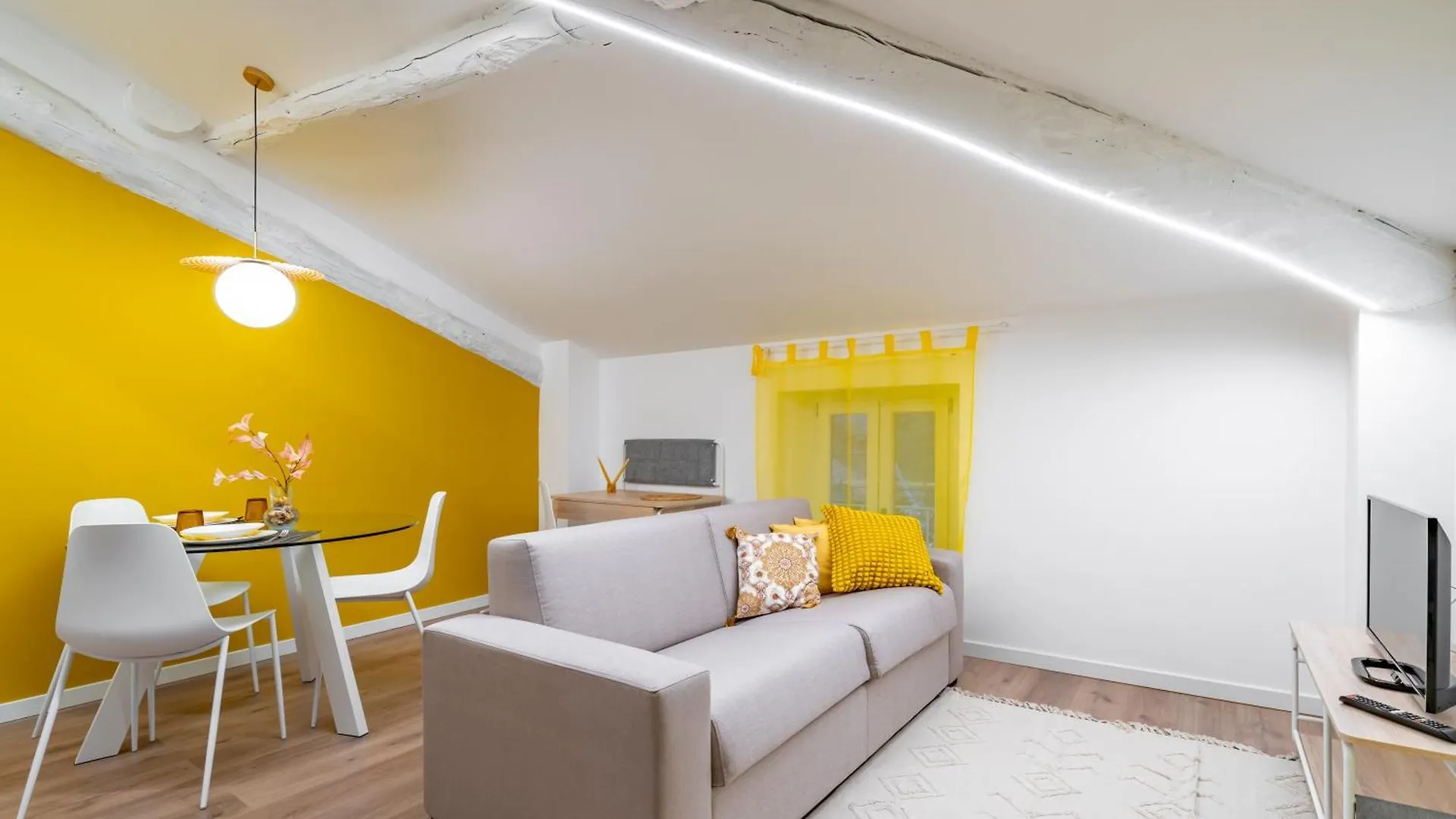 Cascina Conicchio - Metro Station - By Host4U Apartment Brescia 0*,