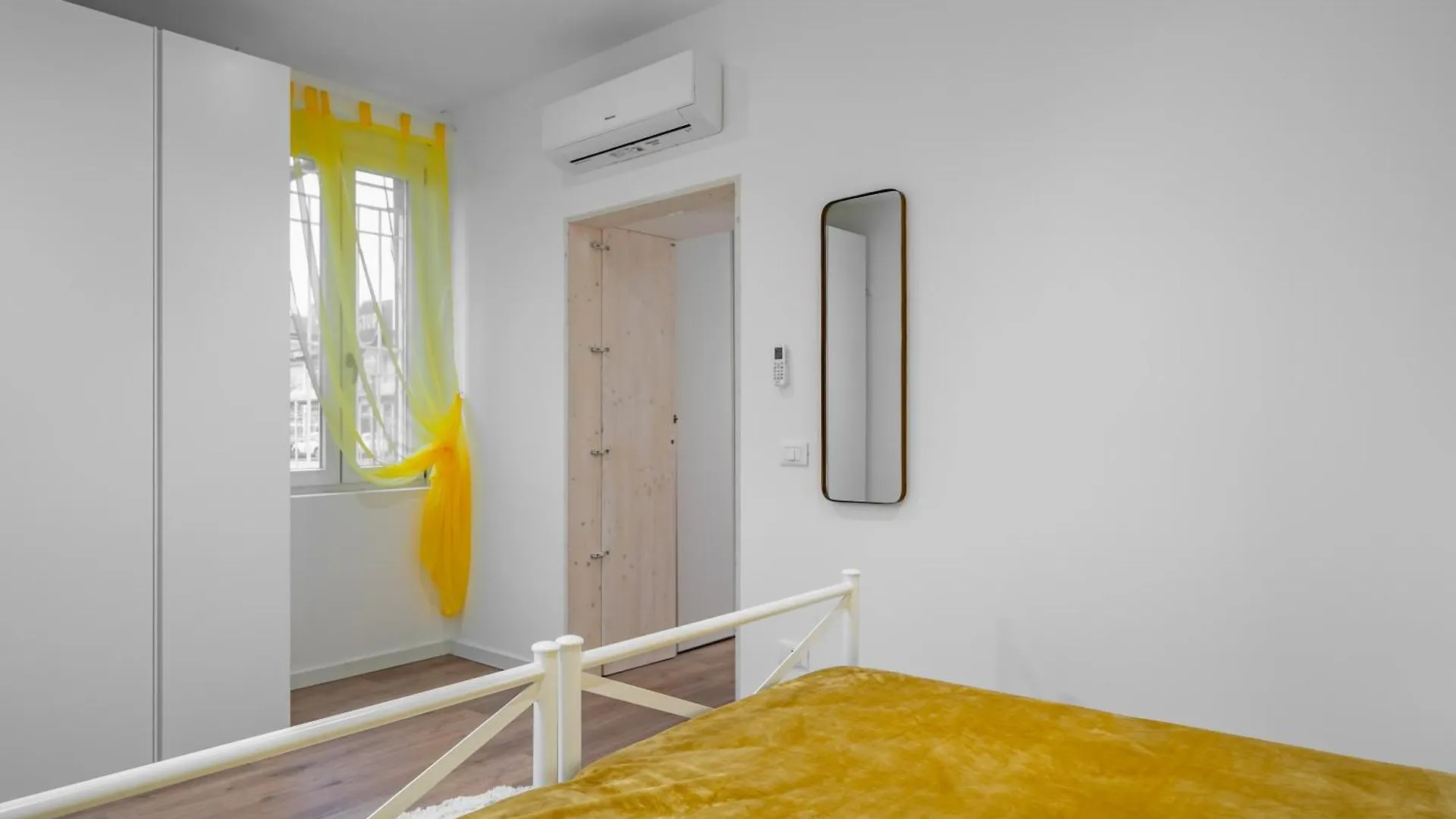 Cascina Conicchio - Metro Station - By Host4U Apartment Brescia Italy