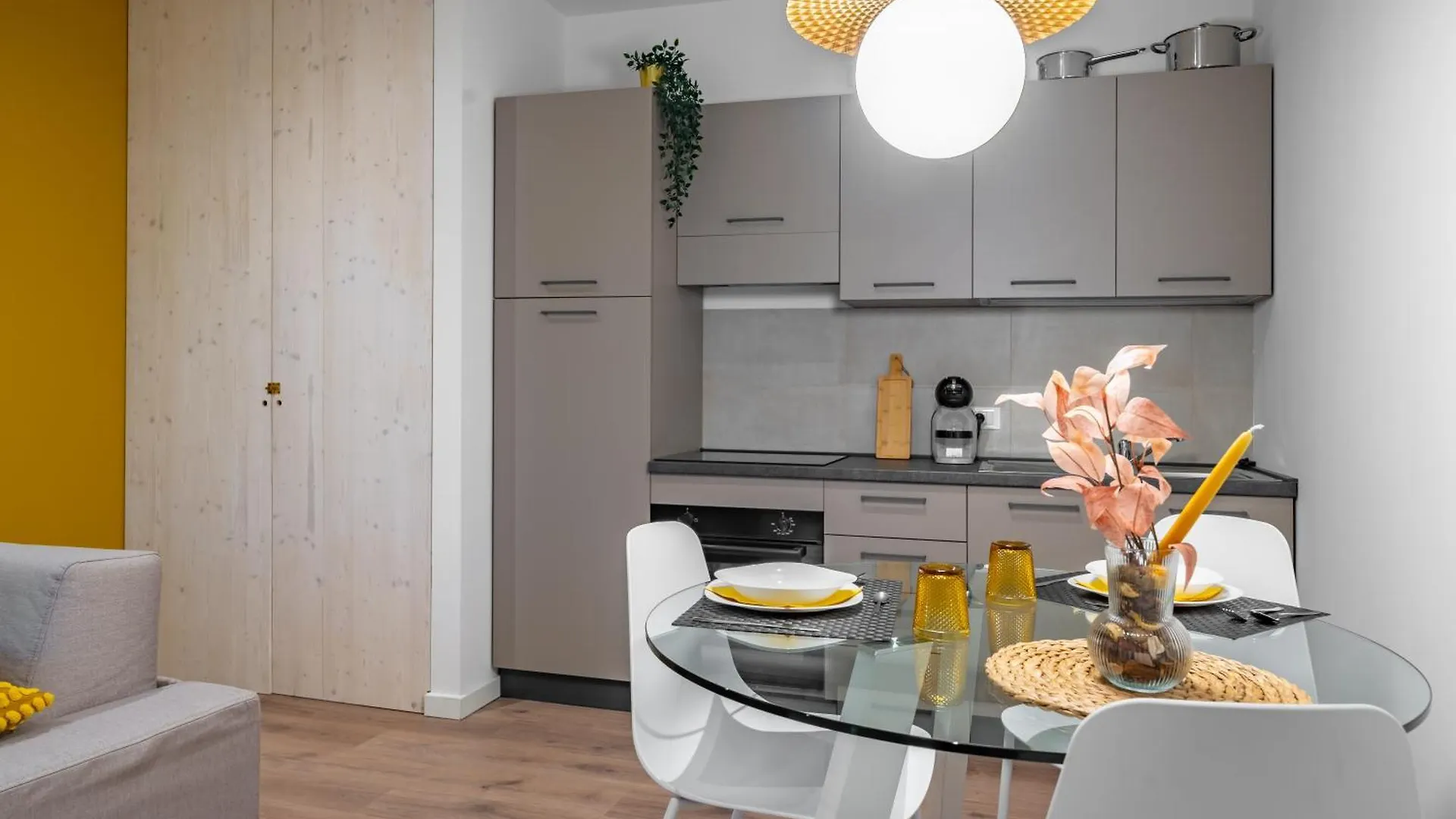 Cascina Conicchio - Metro Station - By Host4U Apartment Brescia