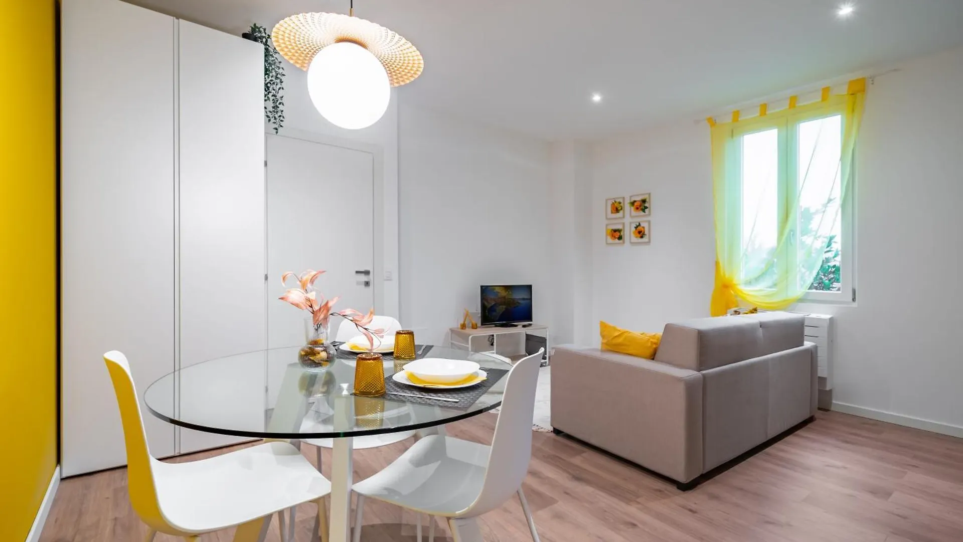 Cascina Conicchio - Metro Station - By Host4U Apartment Brescia