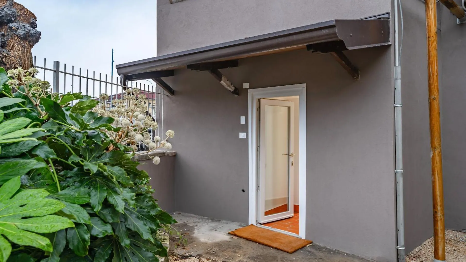 Cascina Conicchio - Metro Station - By Host4U Apartment Brescia