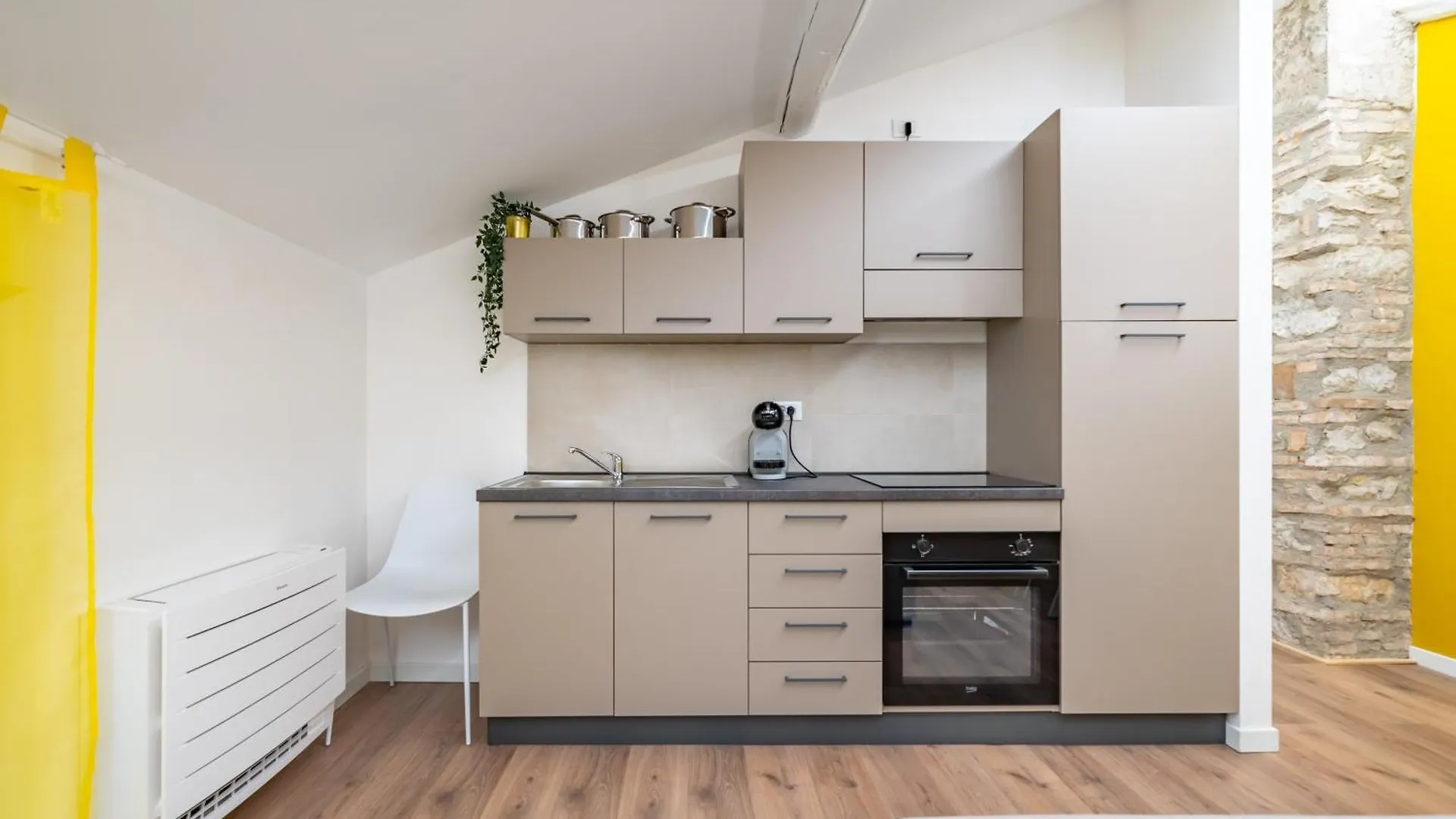 Cascina Conicchio - Metro Station - By Host4U Apartment Brescia