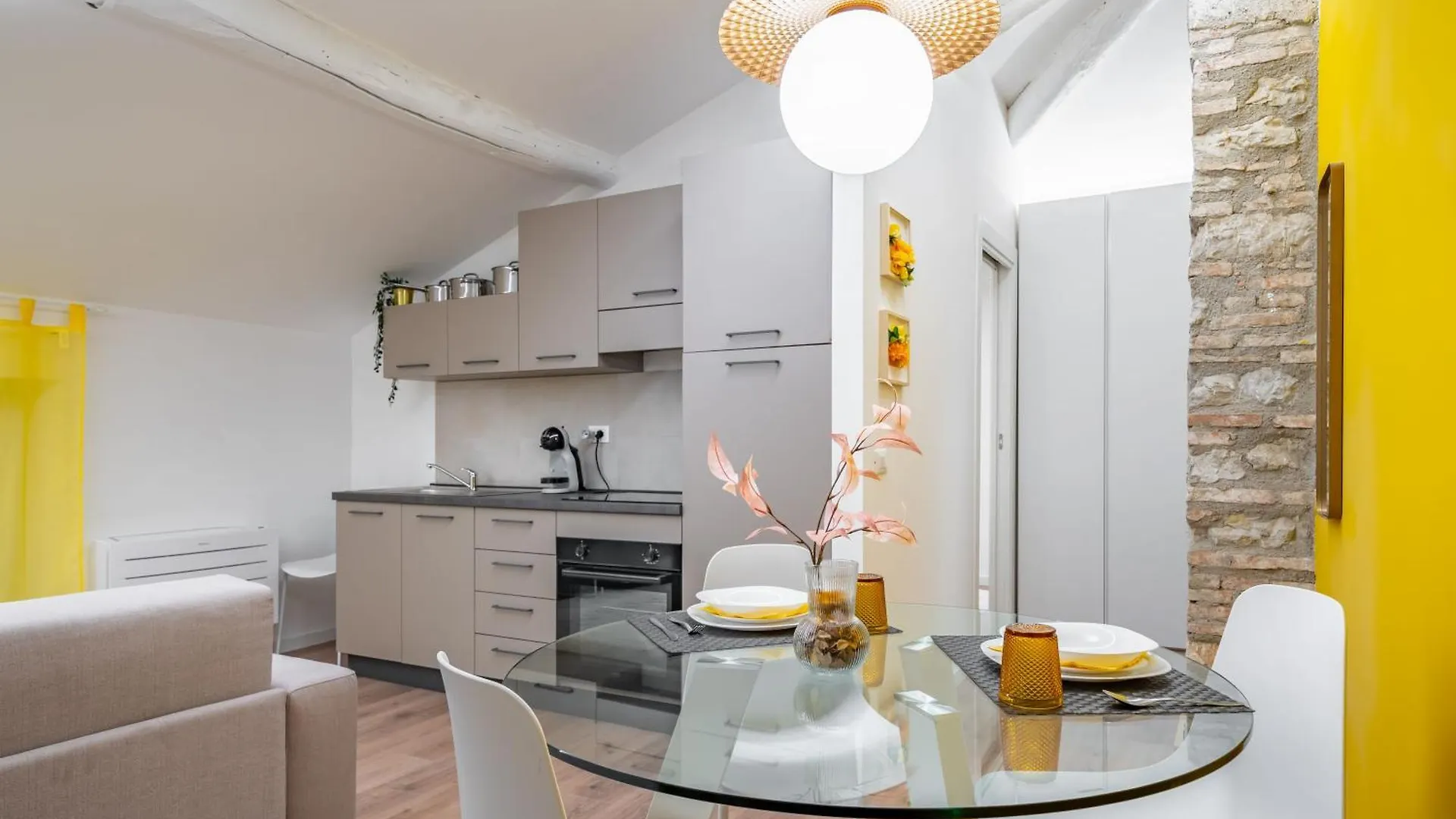 Cascina Conicchio - Metro Station - By Host4U Apartment Brescia